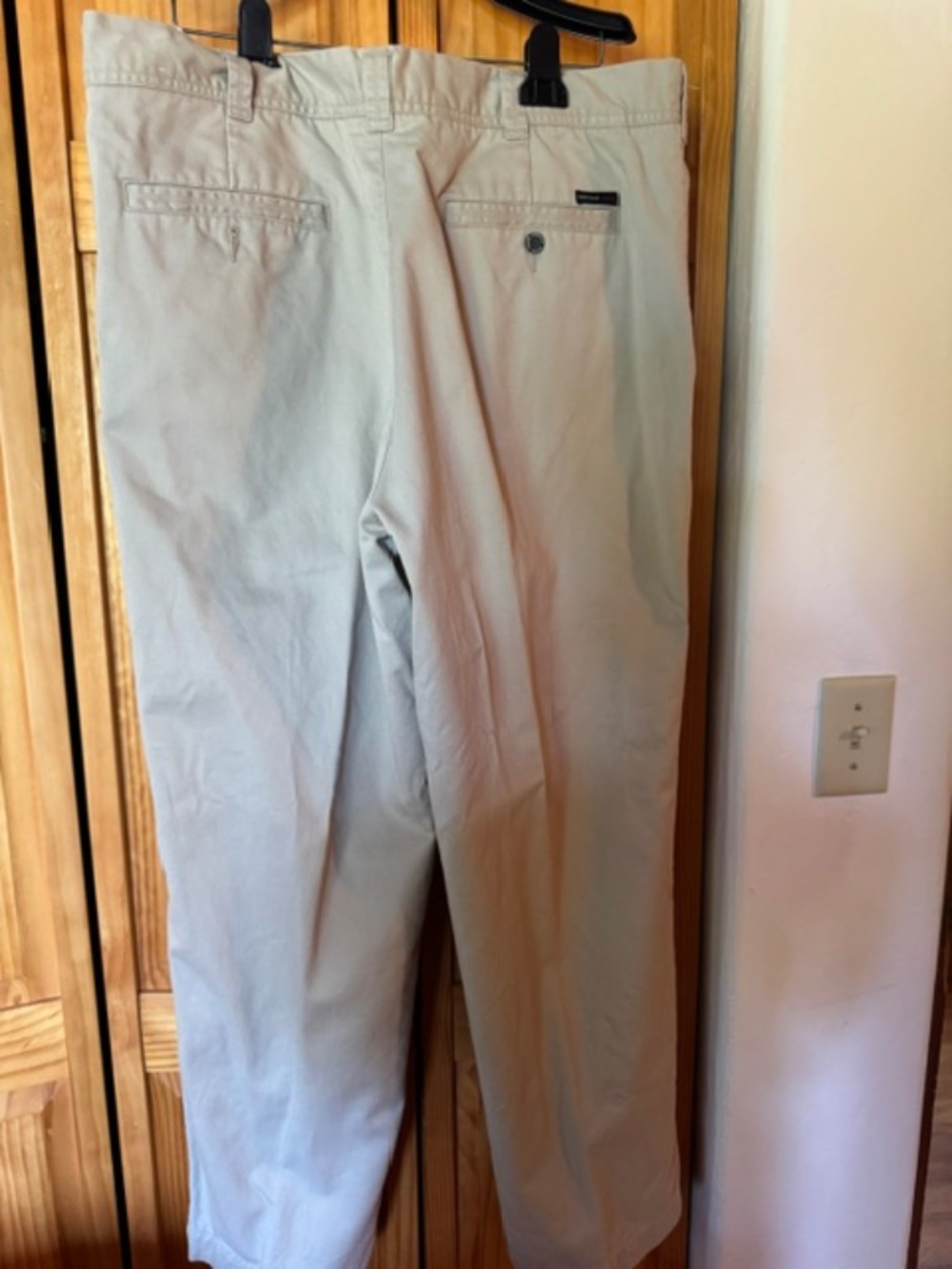 Perry Ellis beige color pants size 38